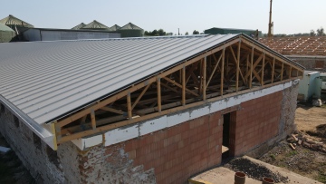 V&yacute;znam bari&eacute;r proti vodn&iacute; p&aacute;ře v izolačn&iacute;ch syst&eacute;mech